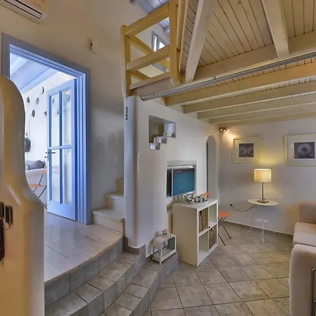 Ivi Mykonean Mimoza * Ornos (Mykonos)