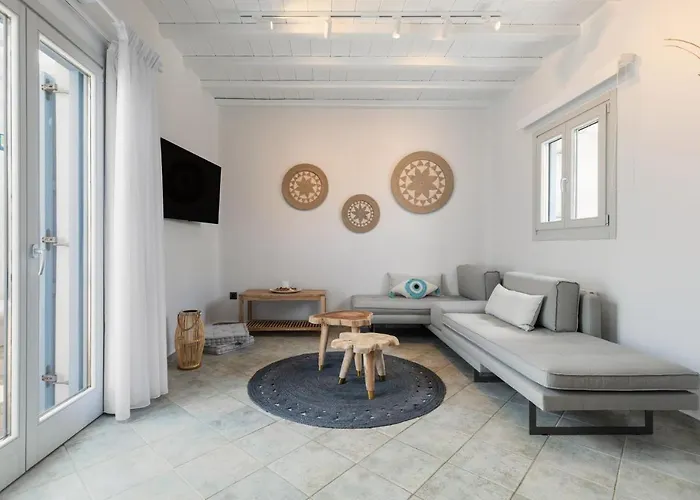 米克诺斯套房公寓  *