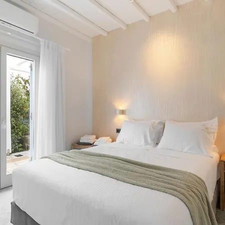 Ivi Mykonean Suites Ornos Apartament *